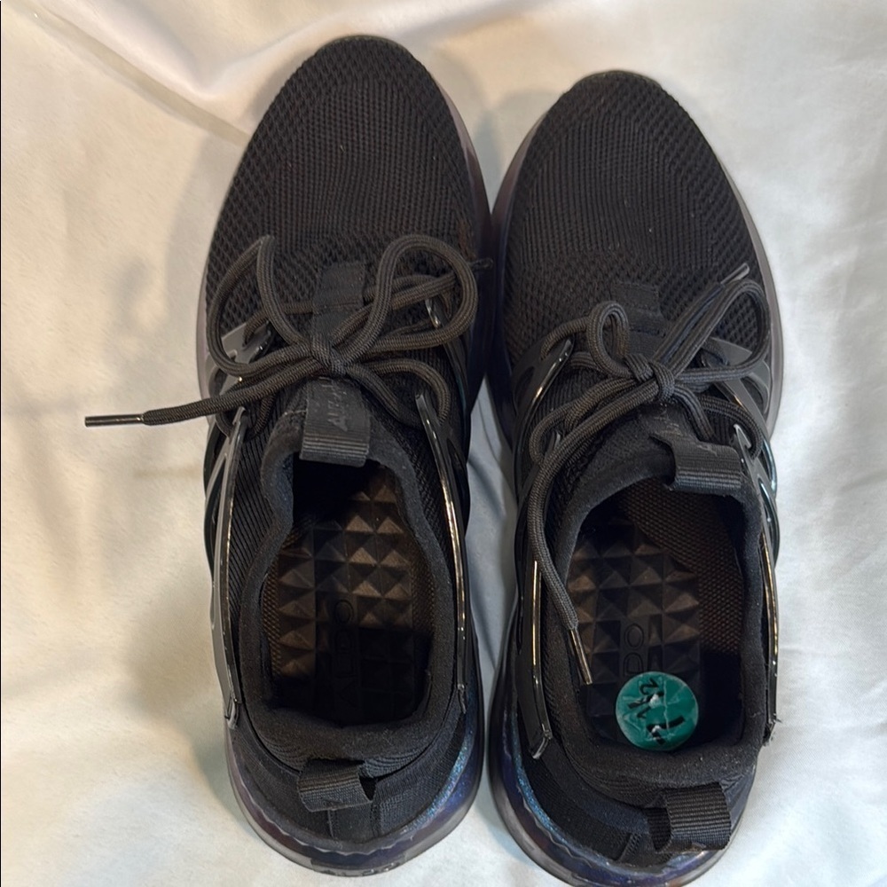 Aldo Brand, Woman’s Black Athletic Sneakers with holographic rubber soles, 7.5 - Picture 10 of 11